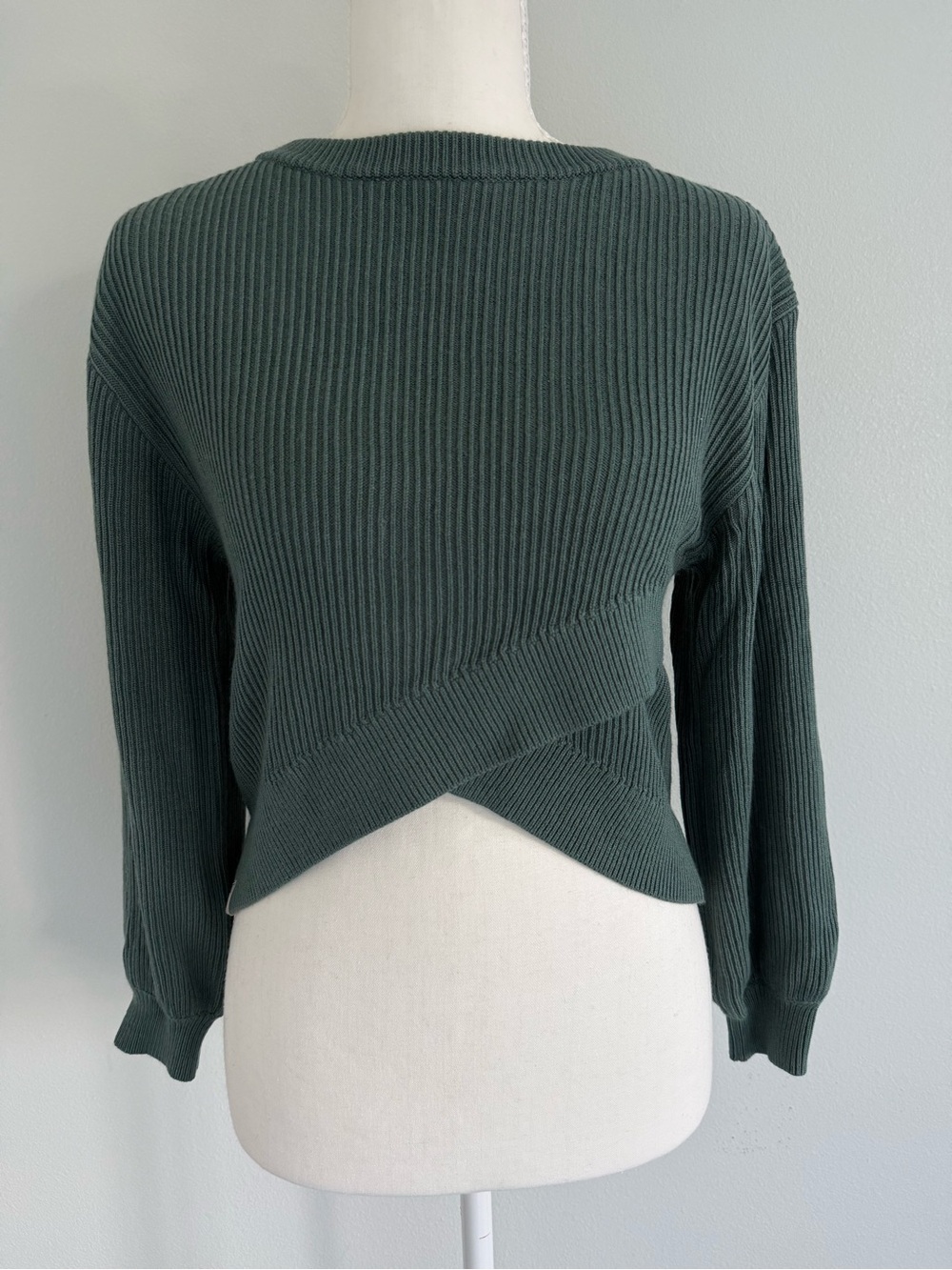 Lululemon Women's Ribbed Reversible Crossover Sweater in Deep Green